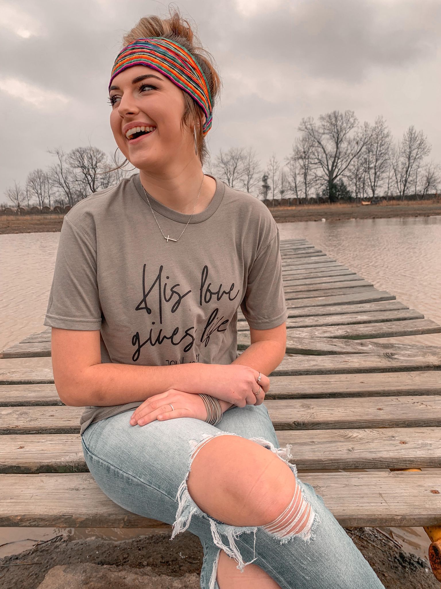 His Love Gives Life Tee-ask apparel wholesale